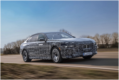 2023 BMW i7 Prototype First Drive Review: Hands-Free, Emissions-Free Luxury