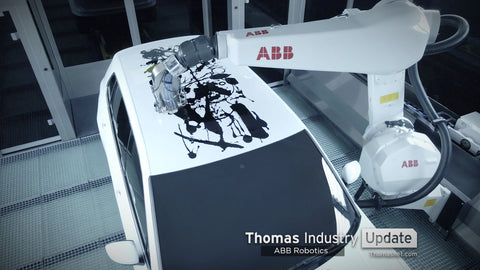 Robot Seamlessly Paints World's First "Art Car"