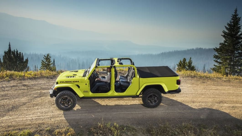 2023 Jeep Gladiator Gets Head-Turning Yellow Paint