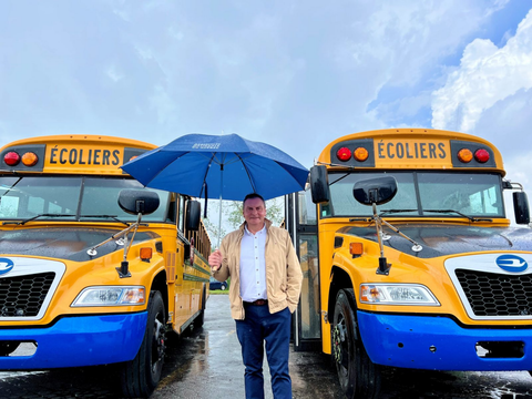 Une Aide Financière pour L’achat de Six Autobus Scolaires Électriques