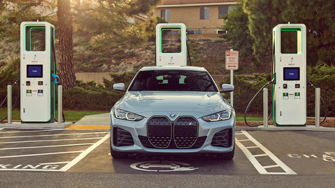 Two Years of Free 30-Minute Public Charging with new BMW & Electrify America partnership