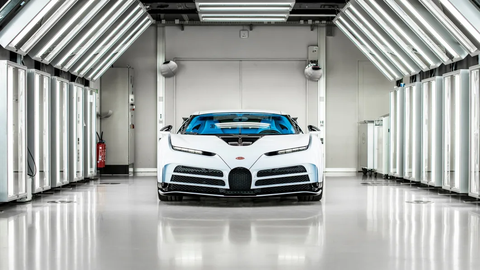 Bugatti shows off the 10th and final Centodieci