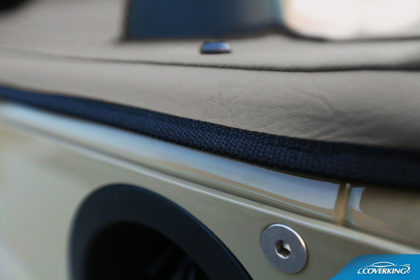 Jeep® JKU Tonneau Cover-Default